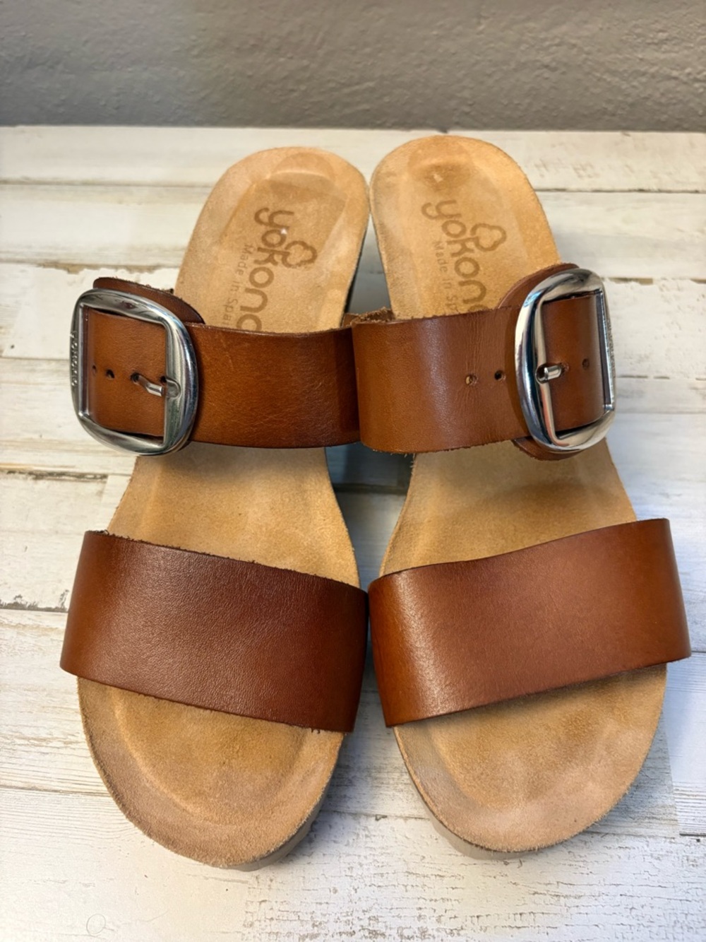 Yokono Tan Leather Buckle Wedge Sandals